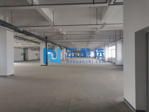 西青学府工业园2100平米5层厂房出租，配电梯