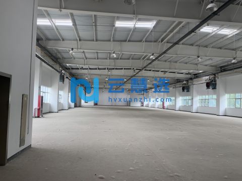 4000平米单层厂房出租，行业不限  价格面议