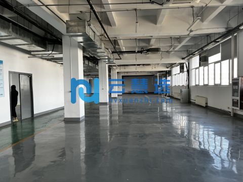 东丽空港，厂房出租，交通便利，价格合适