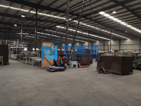 新都工业区标准钢构仓库5000平米，紧邻京昆高速