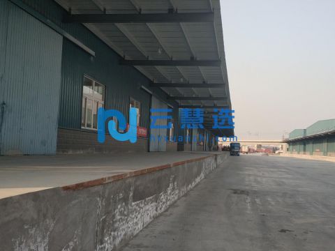 天津武清40000平米高台仓库，设配齐全