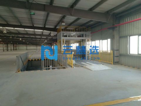 龙泉驿区经开区仓库出租，可提供专业装卸，代管，物流配送服务