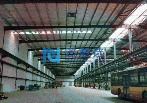 成都龙泉驿大面无跨厂房4300平出租，空地多道路宽，离生活区近便