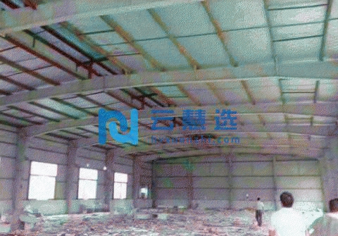 二手钢结构厂房低价出售：1800平米，九成新