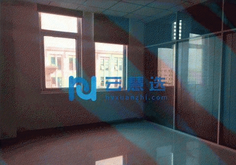 津南双港454平标准厂房急售，证件齐全！