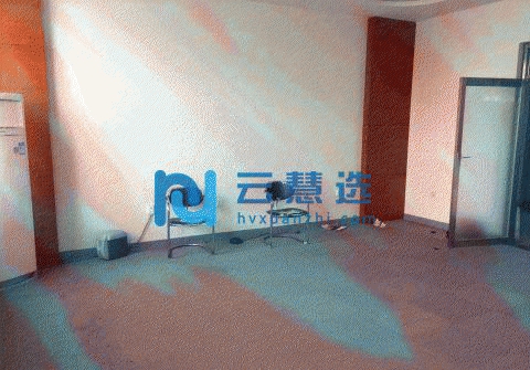 南开区王顶堤附近有1100平米厂房出租，可分租，可当库房