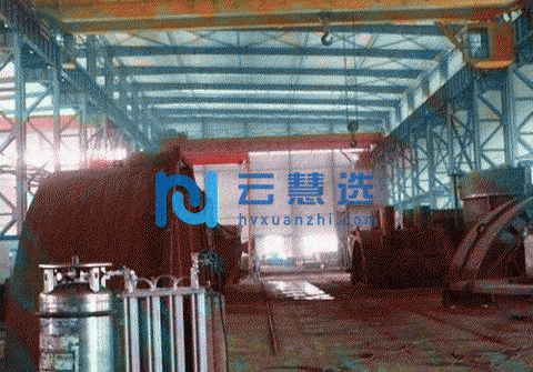 带营业执照---低价出租9000平方米重工厂房