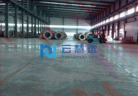 东丽空港区单层钢结构厂房出租，有16吨天车