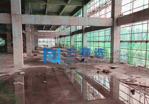 五象建工城边有一楼的厂房出售，面积灵活，开发商直售