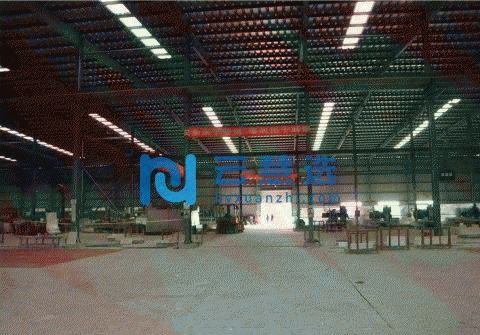 【有办公有住宿】津南小站10400平米有天车厂房出租